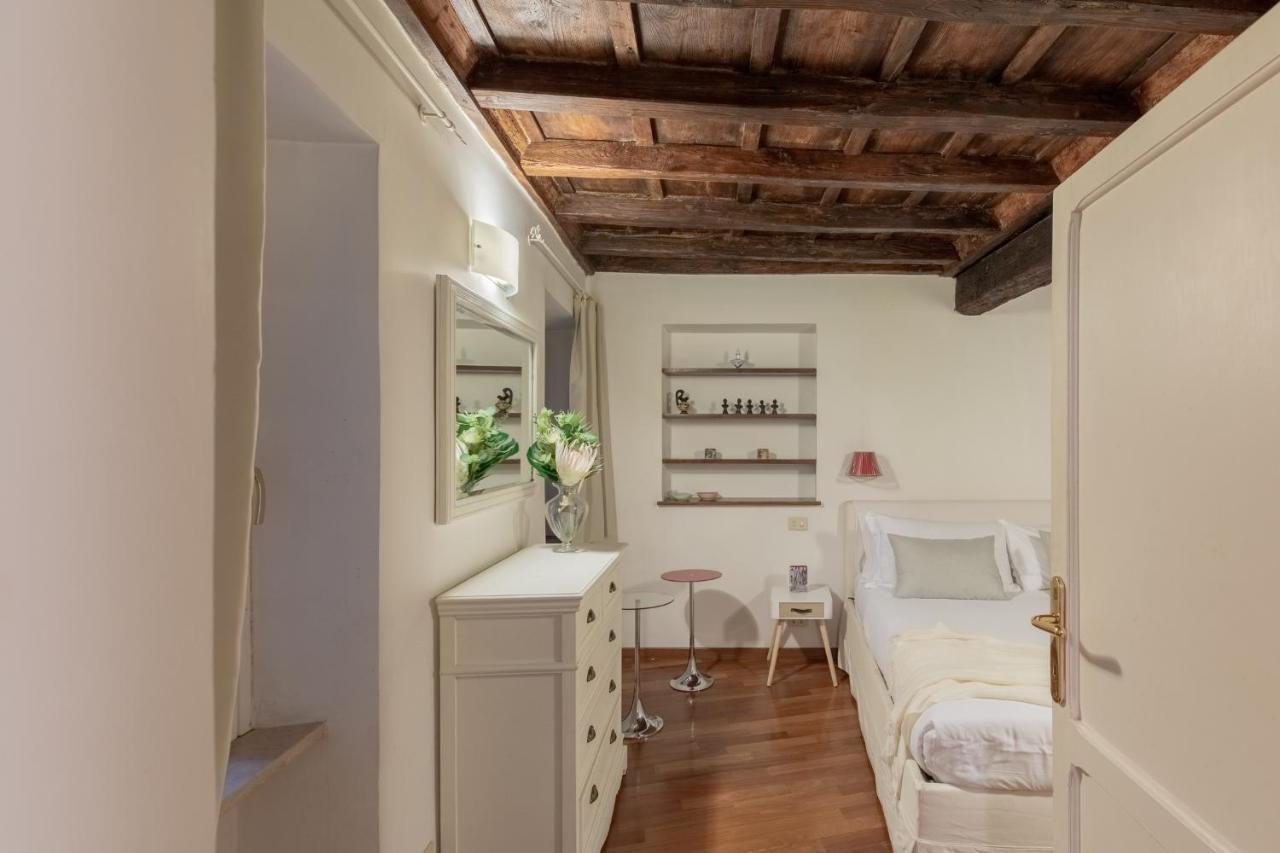 Iflat Comfy Apartament In Campo De' Fiori Roma Exterior foto